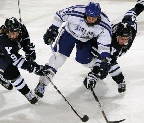 开云体育在线-波兰翻盘荷兰，莱奥从迷失天才到关键先生的破晓之战