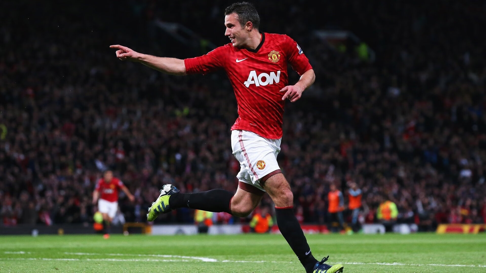 托尼·克罗斯，当斗牛士的优雅遇见沙漠之王的坚韧，谁主沉浮？