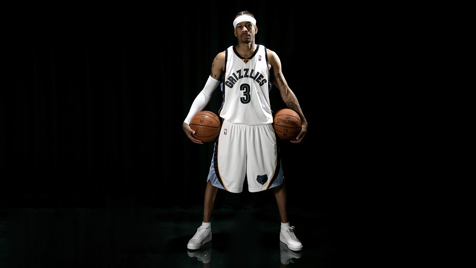 莫兰特爆发撕裂防线，76人争冠战惊险战胜新疆队